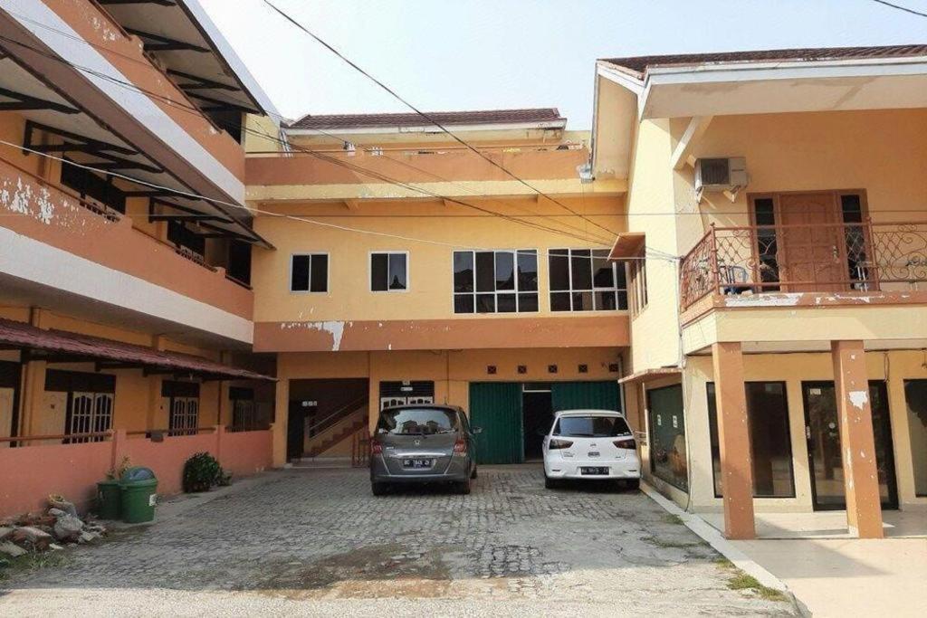 Oyo 2025 Wisma Musdalifa Palimbão Exterior foto